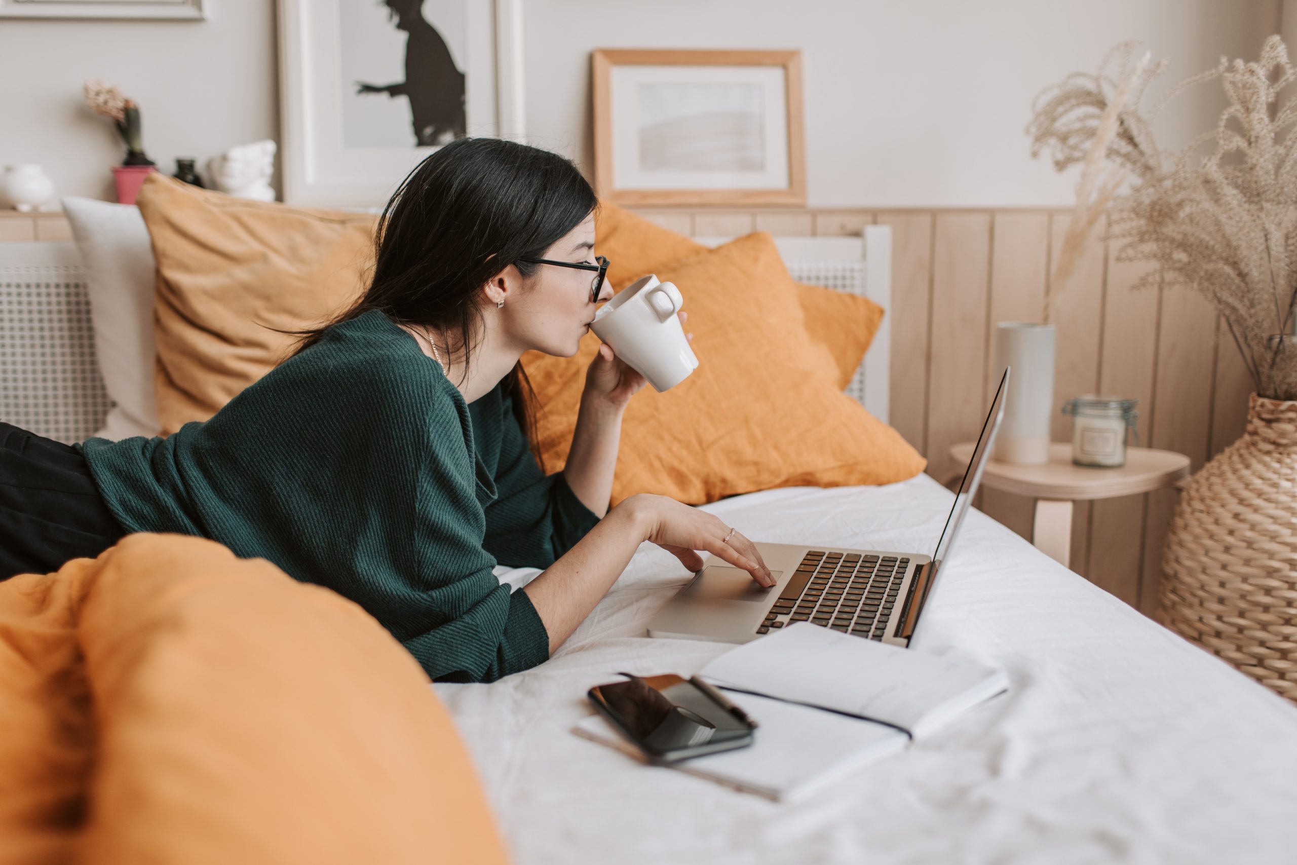 Best Ways To Make Money As A Stay At Home Mom - Ada Jennifer