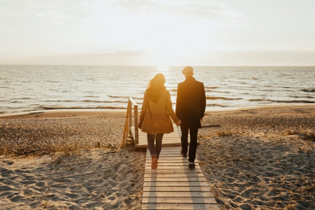400 Most Romantic I Miss You Messages To Send Your Love - Ada Jennifer